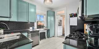 Charming Historic 3 bed, 1.5 bath Home in Denver Highlands! Gallery 8