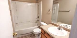 Large Townhome Gallery 15