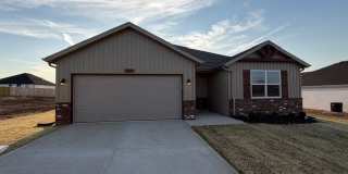 550 Columbine Street Gallery 1