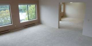 7000 Roosevelt Way NE Gallery 1