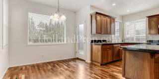 Gorgeous Single-Family Home with Central A/C! Gallery 15