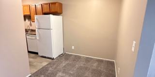 Southdale Square Gallery 21