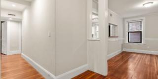 1Br/1Bth, Great location, near park, restaurants Gallery 1