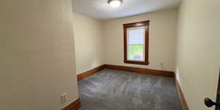 Now Leasing: 4-Bedroom Akron Home with Attic Bedroom & Basement Laundry Hookups Gallery 12