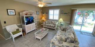 Great Location Turnkey Villa In The Village of Belvedere ANNUAL Lease Gallery 11