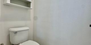 Beautifully Remodel Townhouse with AC & Two Car Garage! Beautifully Remodel Townhouse with AC & Two Car Garage! Gallery 38
