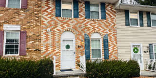 2 Bedroom, 1.5 Bath Townhouse 2 Bedroom, 1.5 Bath Townhouse Gallery 1