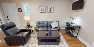 2402 Rockwood (Cottage) Drive Gallery 7