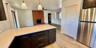 Remodeled 3-BR Home in Bloomington Gallery 8