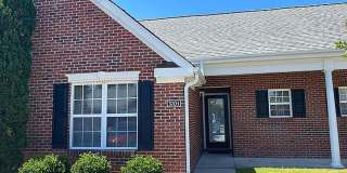 Nice Townhome, Great Location Nice Townhome, Great Location Gallery 1
