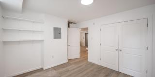 711 W THOMPSON Street Gallery 12
