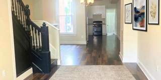 2720 PARKWOOD Avenue Gallery 1
