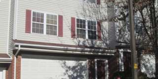 * RE-RENAL AVAILABLE ON 6/16/26 * 3 Bedroom 2.5 Half Bath Townhouse with 2 Car Garage Gallery 1