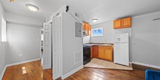 1221 47TH Place NE Gallery 19