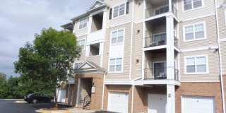 Private Ground Floor Condo in the Heart of Germantown Gallery 1