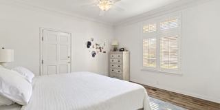 308 N Sycamore Gallery 10