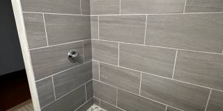 371-373 Oakland Street Gallery 33