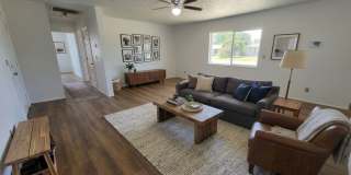Charming 3BR/2BA House in Lehigh MOVE IN SPECIAL 50% OFF FIRST MONTH RENT! Gallery 8
