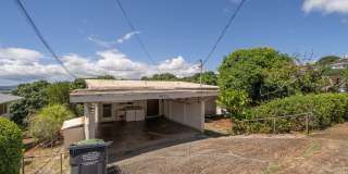 Partially Renovated Upstairs 3 BD 1 BA home in Aiea ($150 off if rented by the end of August) Gallery 1