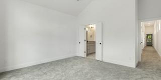 214 Connelly St Gallery 17