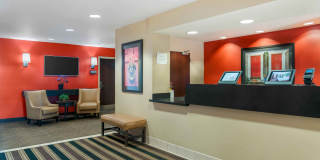 Grand Rapids - Kentwood Gallery 6