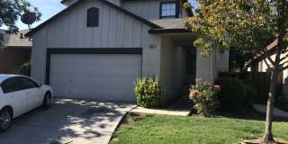 Beautiful 4 Bedroom 3 Bathroom Brentwood Home Gallery 1