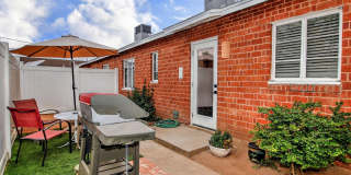 1919 W Earll Drive Gallery 2