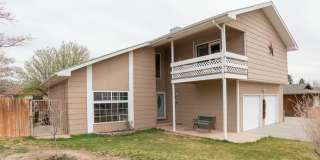 3112 N Mountain View Dr Gallery 1