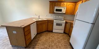 Spacious 2 bed/2.5 bath with bonus room townhome off Road 68 Gallery 7