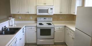 1st Floor 2 Bedroom Condo in Berkshire Forest Gallery 1