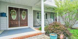 75 Poplar Avenue Gallery 2