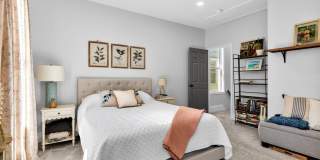 80 Hanford Street Gallery 32