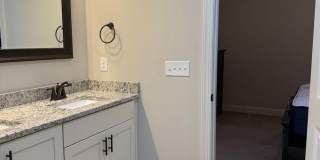 Eagle Ridge Townhome - Furnished Unit - Opelika Gallery 17