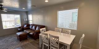Charming 4 Bd, 2.5 bath in spacious home! Gallery 8