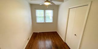 Beautiful 5 bedroom/2.5 bath with large yard Gallery 20