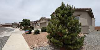Luxury Single Story 3 Bedroom Plus Office / Sitting Room Recent Construction Available in Exclusive La Cuentista! Gallery 4