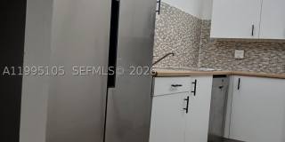 1300 Saint Charles Pl Gallery 4
