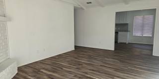 2211 33rd Street Gallery 5