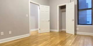 214 East 18th Street Gallery 7