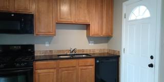 Mountain View 2 Bedroom 1 Bath Duplex on a Hill Gallery 98