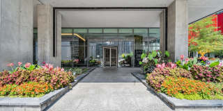Aston Chicago Gallery 66