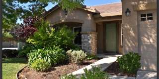 Beautiful Home in Desirable Lincoln Crossing! Gallery 1