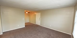 Raintree Meadows Apartment Homes Gallery 16