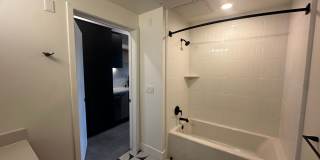 3450 West 43rd Street Gallery 21