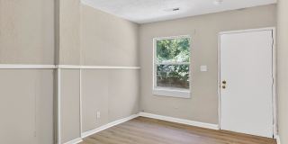437 Carver Lane Gallery 6