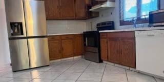 Spacious 4BR House in Bordentown Gallery 1