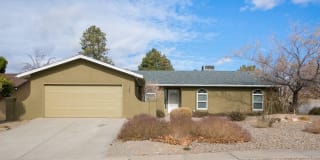 7205 Esther AVE NE 7205 Esther AVE NE Gallery 1