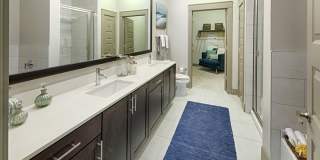 The Circuit Gallery 42