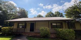 901 Locke Drive, Oxford Gallery 1