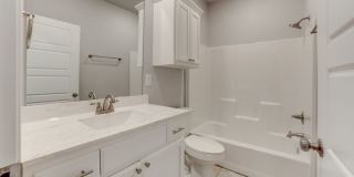 2435 East 7th Street Gallery 11